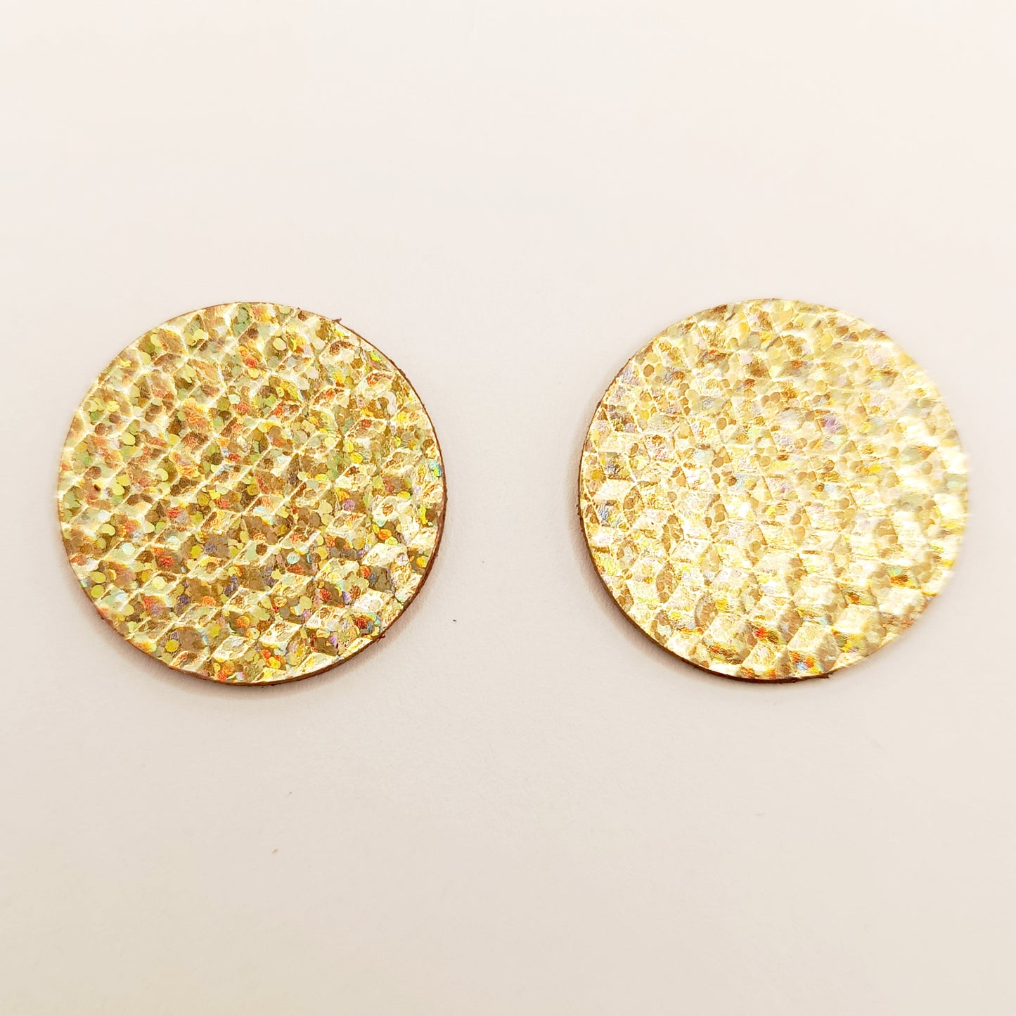Boucles d'oreilles POP doré holographique