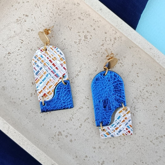 Boucles d’oreilles Mira bleu irisé