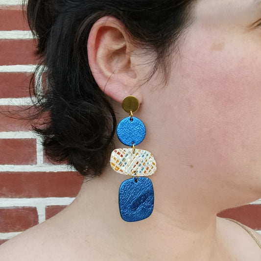 Boucles d'oreilles Oshara bleu métallisé