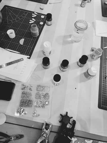 Atelier – Crée ta Paire de Boucles en cuir Peinte à la main